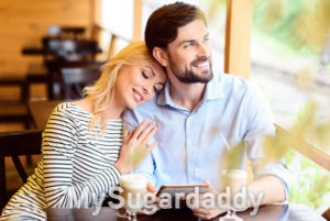 Der ideale Altersunterschied in einer Beziehung: Er ist älter, sie ist jünger Der ideale Altersunterschied in einer Beziehung: Er ist älter, sie ist jünger