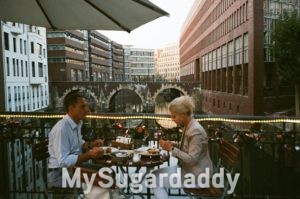 Essen im Restaurant - ein klassisches erstes Date Date in den USA